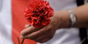 Κάλεσμα από την Ομάδα Γυναικών Αλμυρού στην απεργιακή συγκέντρωση την Πρωτομαγιά